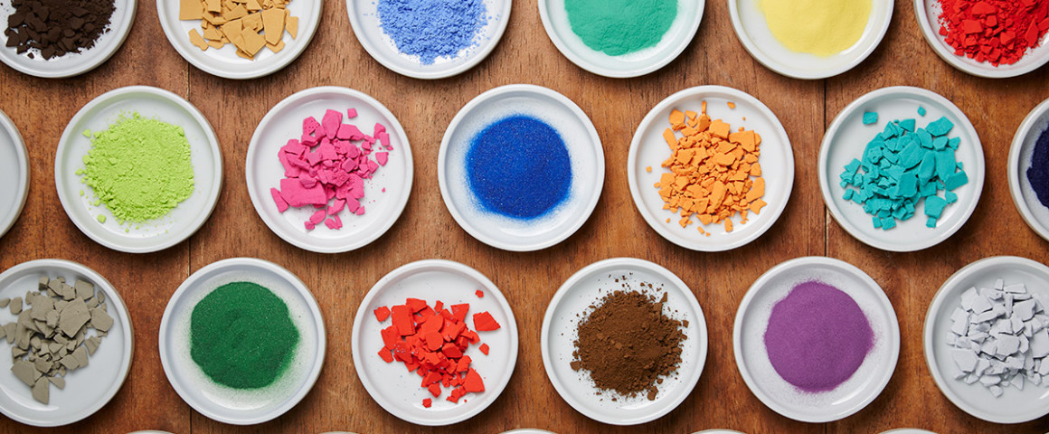 Vì sao nên hạn chế chất làm dày và chất phụ gia trong cuộc sống hàng ngày?  - TrueLiving.vn